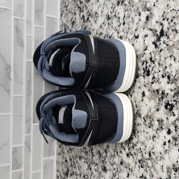 Black & Coral Blue Nike Dual Fusion Lite Running Shoes sz 6 - 599560-003 sneaker - Picture 4 of 6